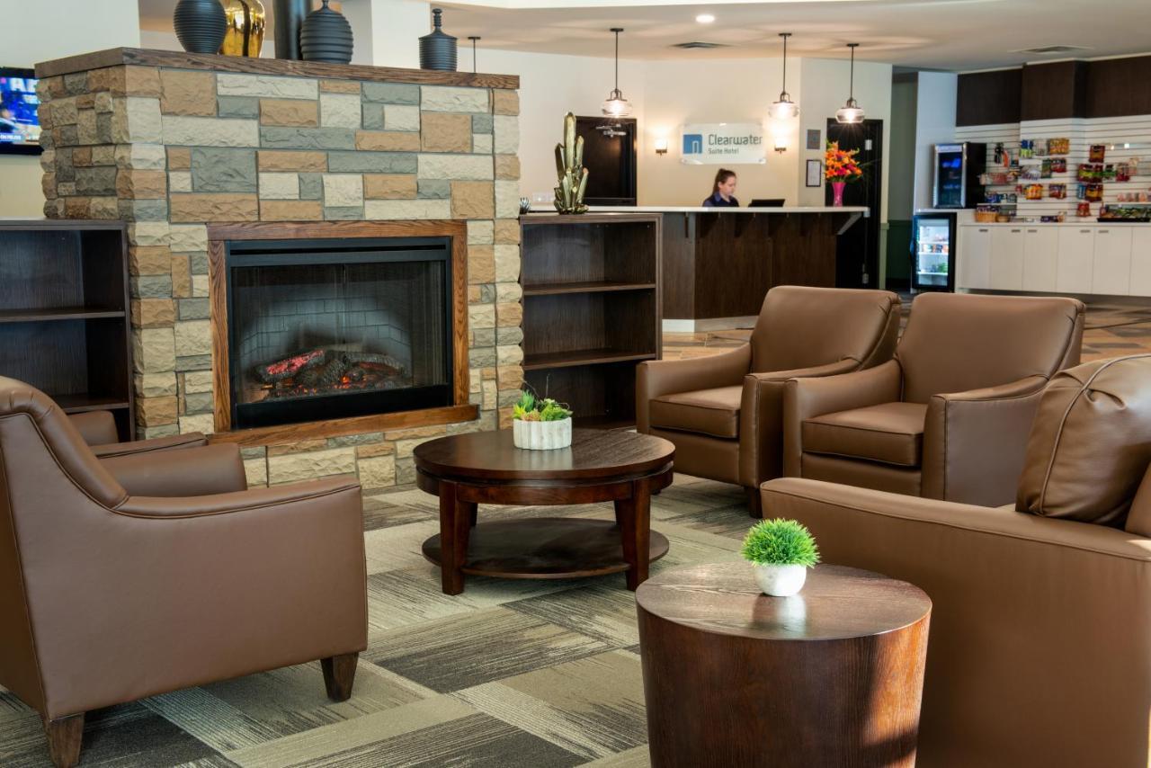 Clearwater Hotel Ltd Fort Mcmurray Exterior photo